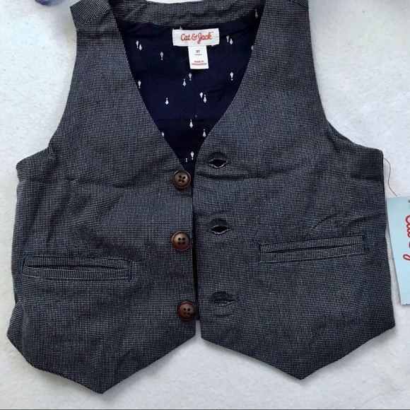 Cat & Jack NWT Sweater and Vest Bundle Boys 2T - Picture 7 of 11